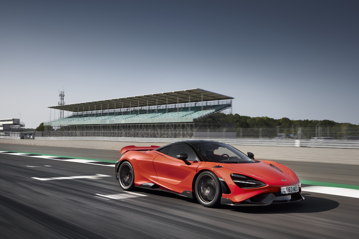 Maclaren m2 sales